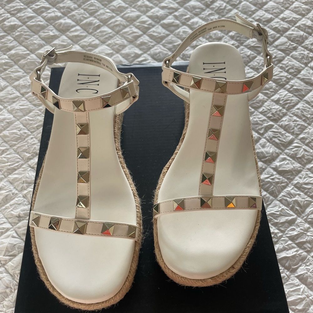 INC International Concepts white studded Sandals with T-Strap Design